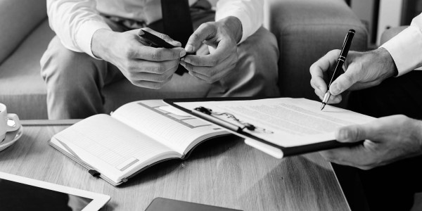 Derecho Mercantil / Abogados Mercantilistas San Bartolomé de Tirajana · Cumplimiento Normativas de Protección de Datos / RGPD / LOPD