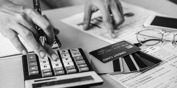 Derecho Penal / Abogados Penalistas en Islas Canarias · Delitos de Falsedad de Tarjeta de Créditos, Recibos Domiciliados y Efectos